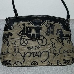 COACH limited edition STAGECOACH wristlet